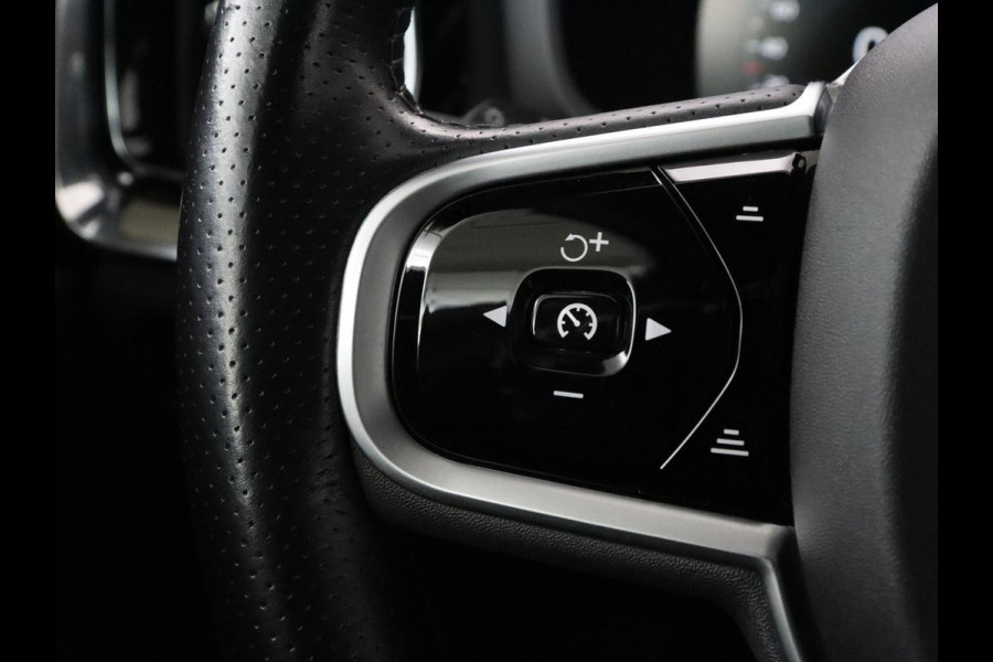 Volvo V60 2.0 T6 AWD Inscription | 310PK | Pano.dak | Trekhaak | Stuur/stoel verwarming | Head-up display | Adaptive Cruise control | Carplay | Memory | Harman Kardon |