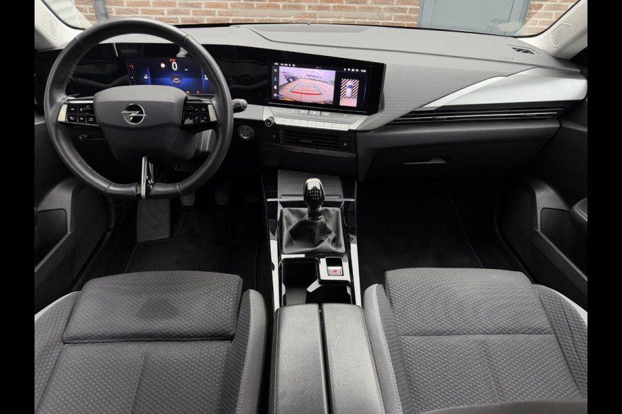 Opel Astra 1.2 Business Edition 2e Eigenaar|Navi|Carplay|D-riem vv in 2026|360 Camera|Clima|Cruise|Stoleverwarming|N.A.P|APK tot 07-2028