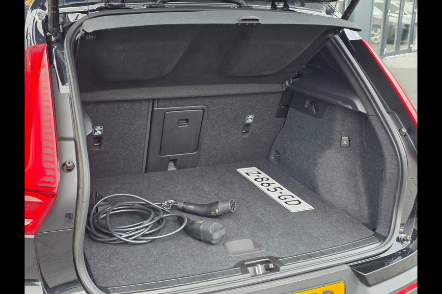 Volvo XC40 1.5 T5 Plug-in hybrid Plus Bright | TREKHAAK | LEDER | 1E EIGENAAR | WINTERPAKKET