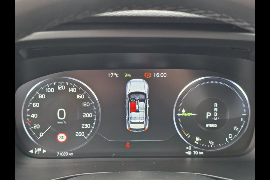 Volvo XC40 1.5 T5 Plug-in hybrid Plus Bright | TREKHAAK | LEDER | 1E EIGENAAR | WINTERPAKKET
