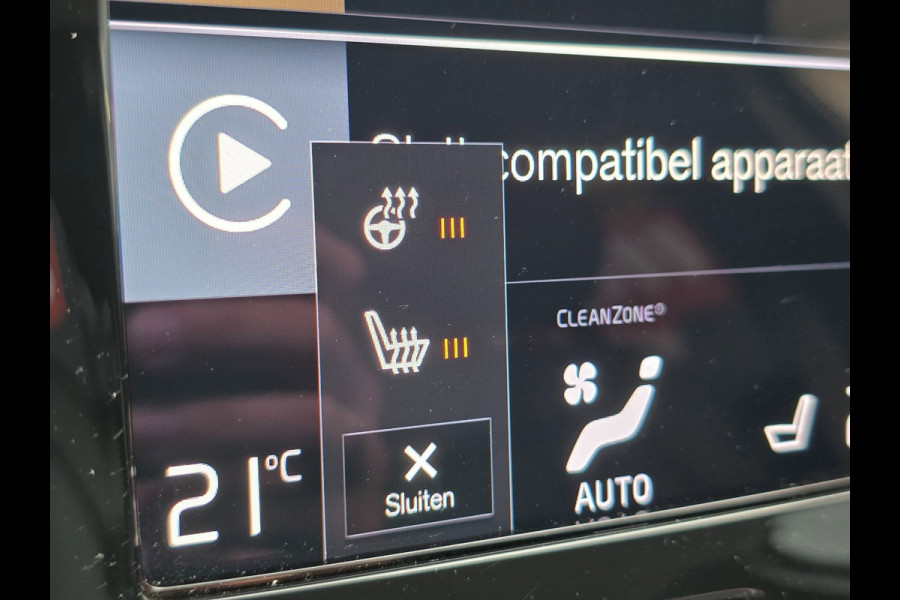Volvo XC40 1.5 T5 Plug-in hybrid Plus Bright | TREKHAAK | LEDER | 1E EIGENAAR | WINTERPAKKET