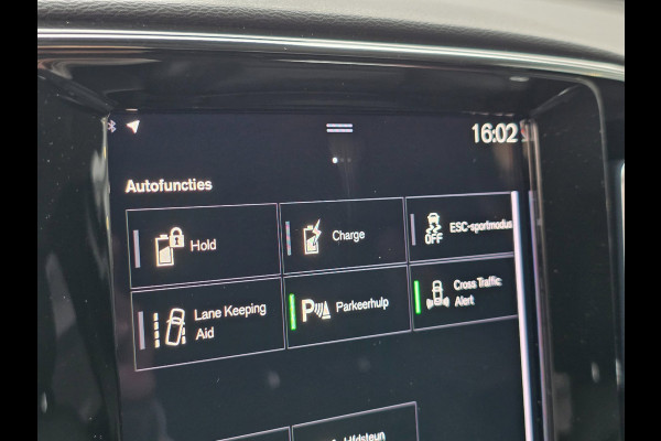 Volvo XC40 1.5 T5 Plug-in hybrid Plus Bright | TREKHAAK | LEDER | 1E EIGENAAR | WINTERPAKKET