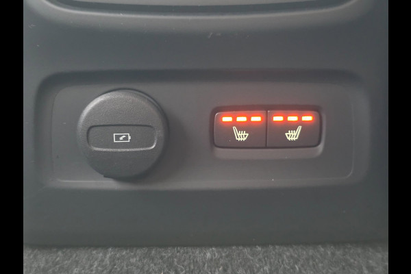 Volvo XC40 1.5 T5 Plug-in hybrid Plus Bright | TREKHAAK | LEDER | 1E EIGENAAR | WINTERPAKKET