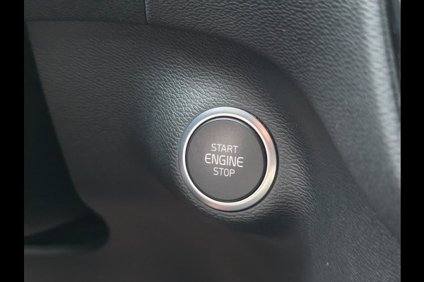 Volvo XC40 1.5 T5 Plug-in hybrid Plus Bright | TREKHAAK | LEDER | 1E EIGENAAR | WINTERPAKKET