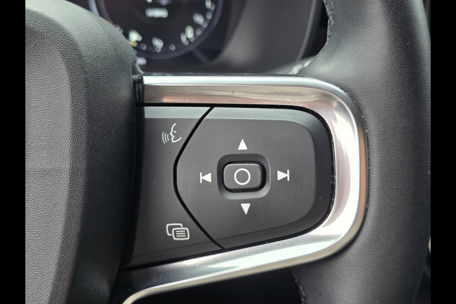 Volvo XC40 1.5 T5 Plug-in hybrid Plus Bright | TREKHAAK | LEDER | 1E EIGENAAR | WINTERPAKKET
