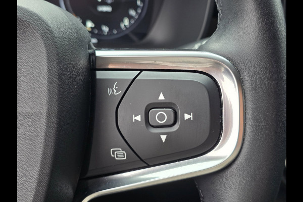Volvo XC40 1.5 T5 Plug-in hybrid Plus Bright | TREKHAAK | LEDER | 1E EIGENAAR | WINTERPAKKET