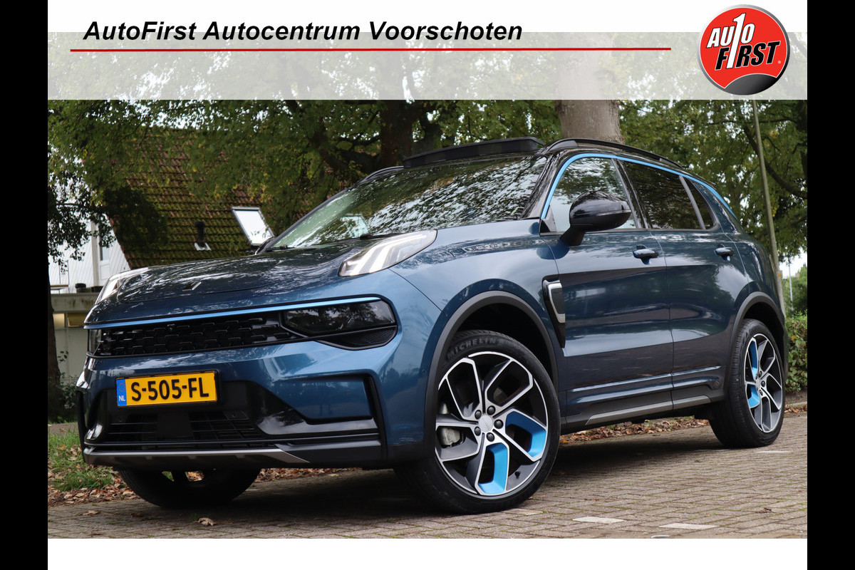 Lynk & Co 01 1.5 | Panoramadak | 360 Camera | Navi | Carplay |