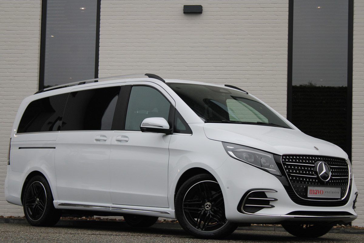 Mercedes-Benz V-Klasse 300d / AMG / DC / Luchtvering / Elec Stoelen / 360 Camera / Burmester / Vol Opties / NIEUWSTAAT