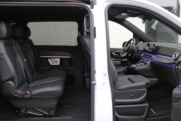 Mercedes-Benz V-Klasse 300d / AMG / DC / Luchtvering / Elec Stoelen / 360 Camera / Burmester / Vol Opties / NIEUWSTAAT