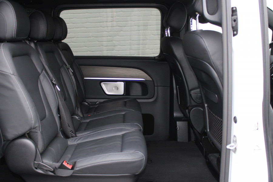 Mercedes-Benz V-Klasse 300d / AMG / DC / Luchtvering / Elec Stoelen / 360 Camera / Burmester / Vol Opties / NIEUWSTAAT