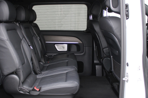 Mercedes-Benz V-Klasse 300d / AMG / DC / Luchtvering / Elec Stoelen / 360 Camera / Burmester / Vol Opties / NIEUWSTAAT