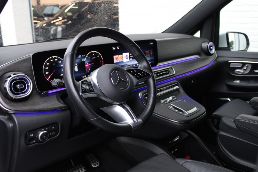 Mercedes-Benz V-Klasse 300d / AMG / DC / Luchtvering / Elec Stoelen / 360 Camera / Burmester / Vol Opties / NIEUWSTAAT