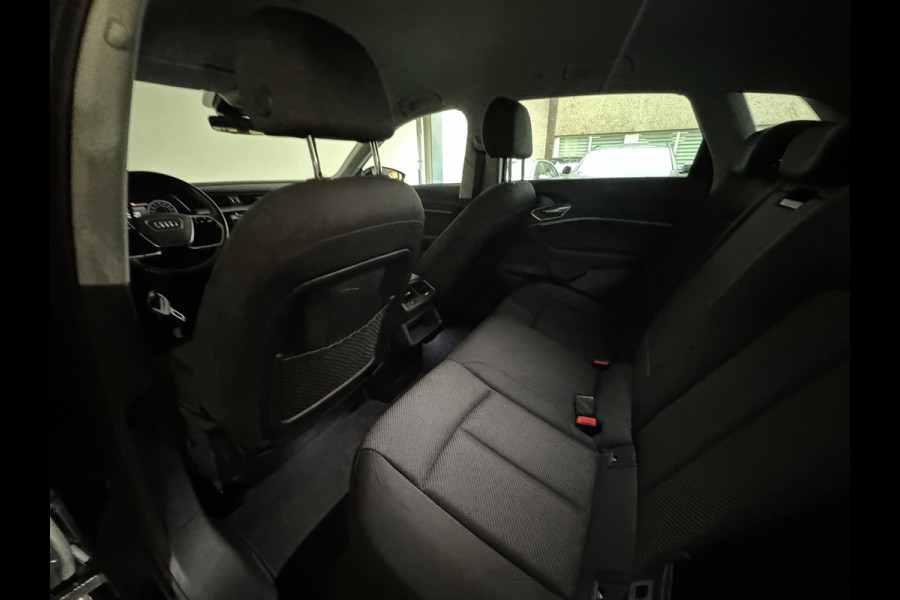 Audi e-tron 55 quattro S edition 95 kWh 96,2%|Trekhaak|Luchtvering|Lane Assist