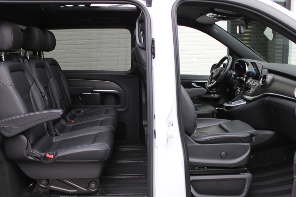 Mercedes-Benz V-Klasse 300d / DC / AMG / Panorama / Luchtvering / 2x Elec Schuifd / 360 Cam / Burmester / Vol Opties.
