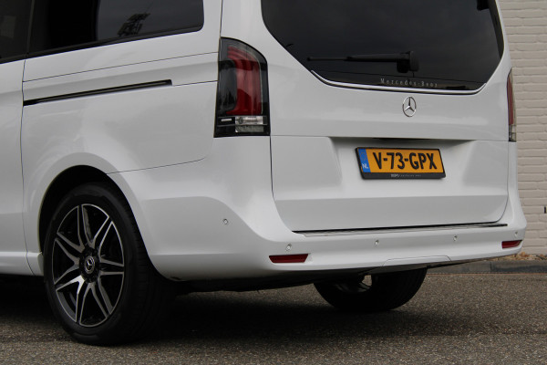 Mercedes-Benz V-Klasse 300d / DC / AMG / Panorama / Luchtvering / 2x Elec Schuifd / 360 Cam / Burmester / Vol Opties.