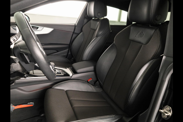 Audi A5 Sportback 35 TFSI S edition Competition 150pk | Panoramadak | Parkeercamera | Navigatie | S-line interieur |