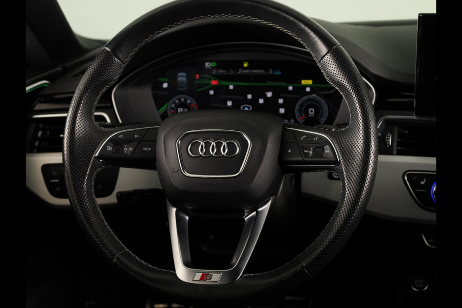 Audi A5 Sportback 35 TFSI S edition Competition 150pk | Panoramadak | Parkeercamera | Navigatie | S-line interieur |