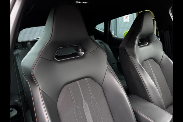 CUPRA Formentor 1.4 e-Hybrid Business | 95% SOH | Petrol Blue Matt | Sportstoelen + Memory | Camera | Winter Pack