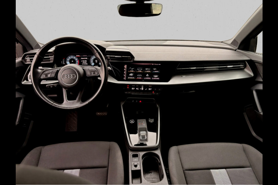 Audi A3 Sportback 35 TFSI S edition S-Line | Dealer onderH | Add cruise | Carplay | Dig Dash | StoelverW | Lane Ass | Etc