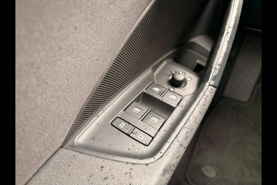 Audi A3 Sportback 35 TFSI S edition S-Line | Dealer onderH | Add cruise | Carplay | Dig Dash | StoelverW | Lane Ass | Etc