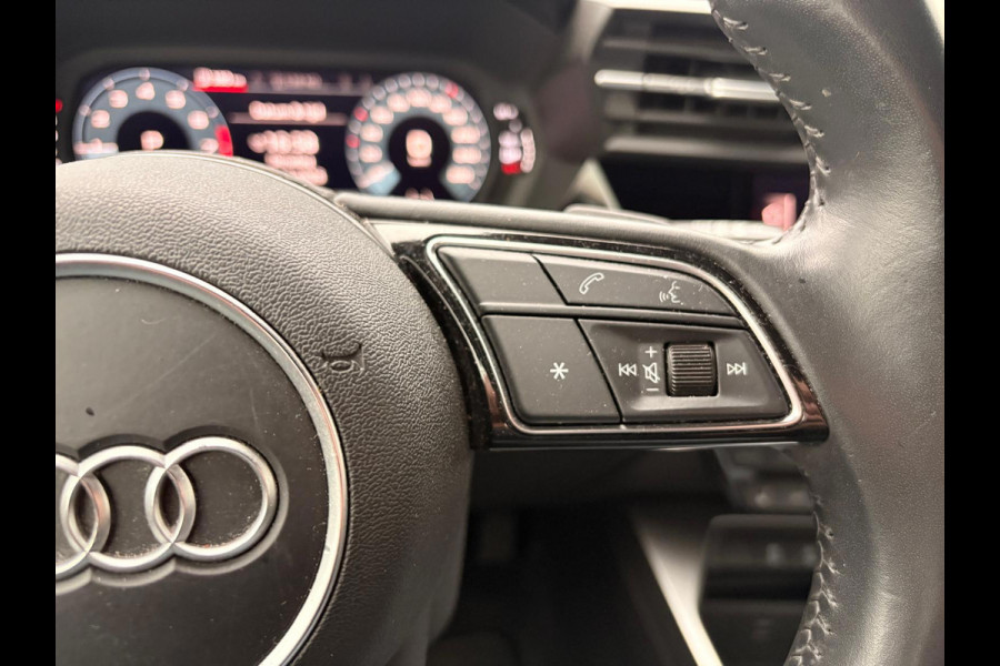 Audi A3 Sportback 35 TFSI S edition S-Line | Dealer onderH | Add cruise | Carplay | Dig Dash | StoelverW | Lane Ass | Etc