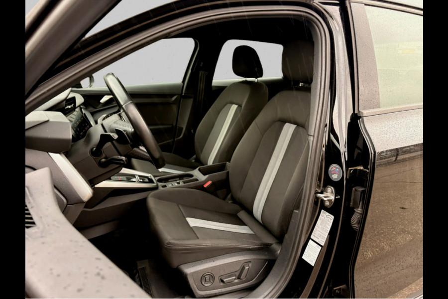 Audi A3 Sportback 35 TFSI S edition S-Line | Dealer onderH | Add cruise | Carplay | Dig Dash | StoelverW | Lane Ass | Etc