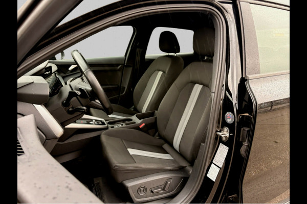 Audi A3 Sportback 35 TFSI S edition S-Line | Dealer onderH | Add cruise | Carplay | Dig Dash | StoelverW | Lane Ass | Etc