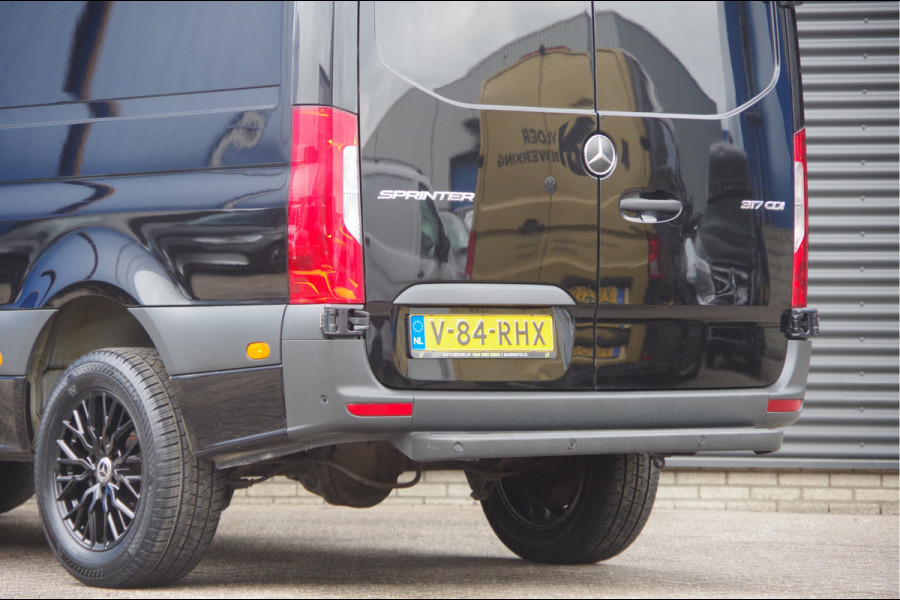 Mercedes-Benz Sprinter 317 1.9 CDI L2H2 3-ZITS, FACELIFT, AUT. LED, STOELVERWARMING, ZONNEKLEP, CAMERA, NAVI, CRUISE, CLIMA, PARKEERSENSOREN