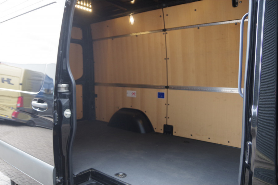 Mercedes-Benz Sprinter 317 1.9 CDI L2H2 3-ZITS, FACELIFT, AUT. LED, STOELVERWARMING, ZONNEKLEP, CAMERA, NAVI, CRUISE, CLIMA, PARKEERSENSOREN