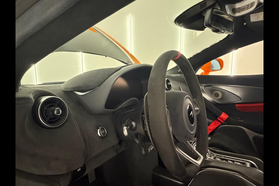 McLaren 620R 3.8 V8 Limited Edition 1/225 NL-AUTO