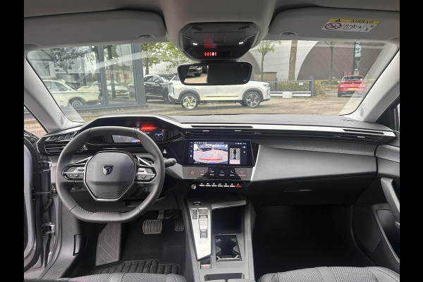 Peugeot e-408 Allure 58 kWh SOH 99% | NIEUWE AUTO | ACHTERUITRIJCAMERA | KEYLESS | STOEL + STUURVERWARMING | ADAP. CRUISE | APPLE CARPLAY | RIJKLAAR INCL. 12 MND BOVAG GARANTIE |
