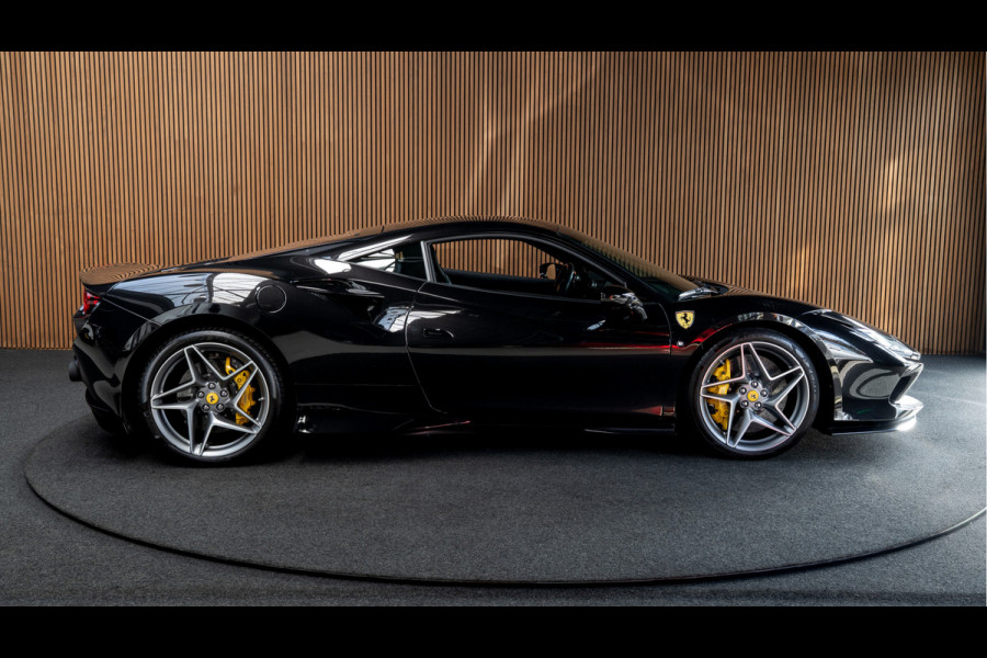 Ferrari F8 Tributo 3.9 V8 HELE