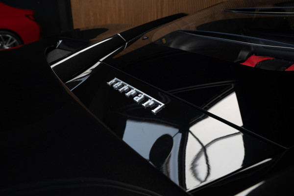 Ferrari F8 Tributo 3.9 V8 HELE