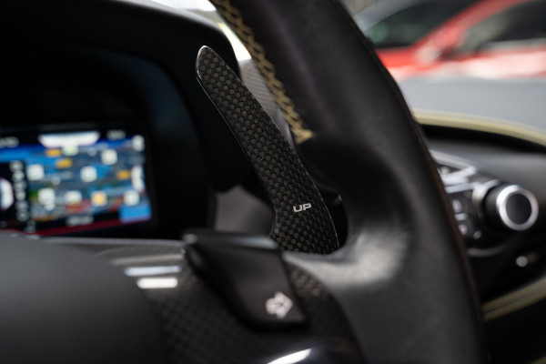 Ferrari F8 Tributo 3.9 V8 HELE
