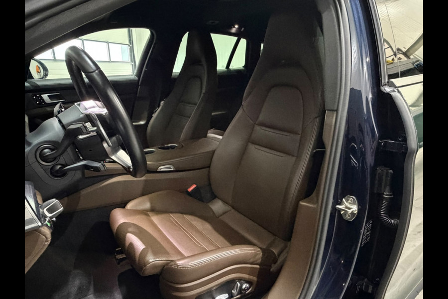 Porsche Panamera Sport Turismo 2.9 4 E-Hybrid / Goodwood Green / Inno Drive / Head up / Softclose / SOH 96.4