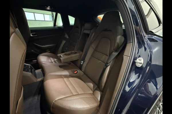 Porsche Panamera Sport Turismo 2.9 4 E-Hybrid / Goodwood Green / Inno Drive / Head up / Softclose / SOH 96.4