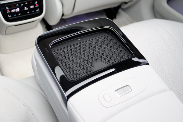 Mercedes-Benz EQS 450+ AMG Line 108 kWh | Luchtvering | Hyperscreen | Achterasbesturing | Distronic | Panoramadak | Elek. Achterstoelen | Camera | Keyless Go |