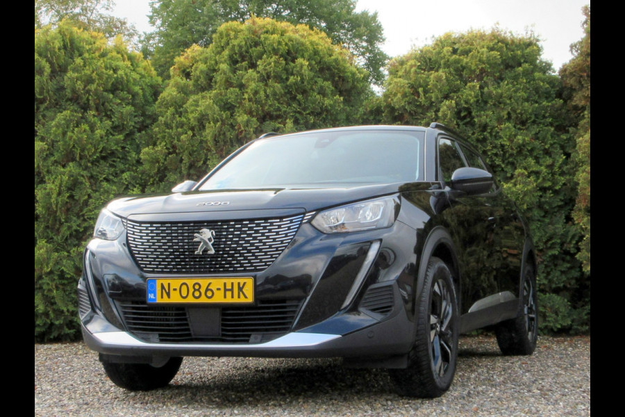 Peugeot 2008 1.2 PureTech Allure Automaat * Navi * Trekhaak *