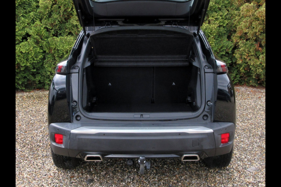 Peugeot 2008 1.2 PureTech Allure Automaat * Navi * Trekhaak *
