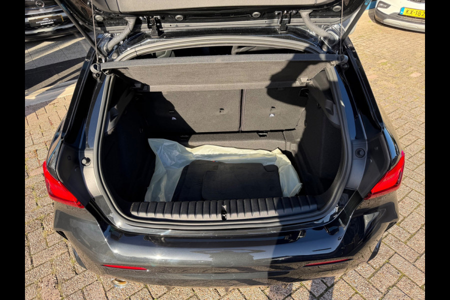 BMW 1-serie 118i Executive Edition 2020 AUT NAVI NAP 1e Eig!