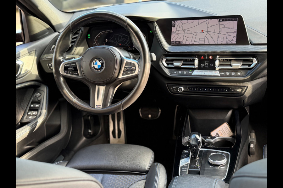BMW 1-serie 118i Executive Edition 2020 AUT NAVI NAP 1e Eig!