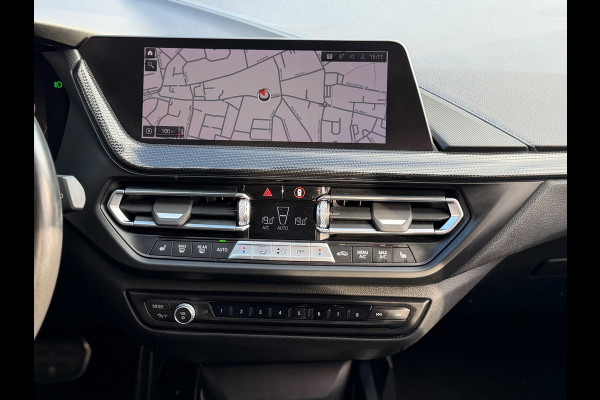 BMW 1-serie 118i Executive Edition 2020 AUT NAVI NAP 1e Eig!