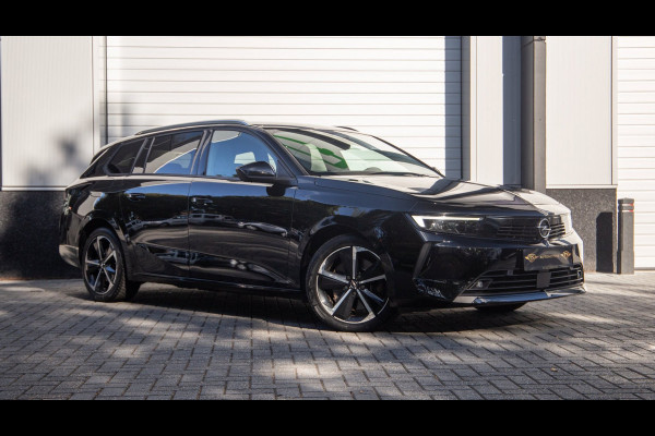 Opel Astra Sports Tourer 1.6 Hybrid Elegance