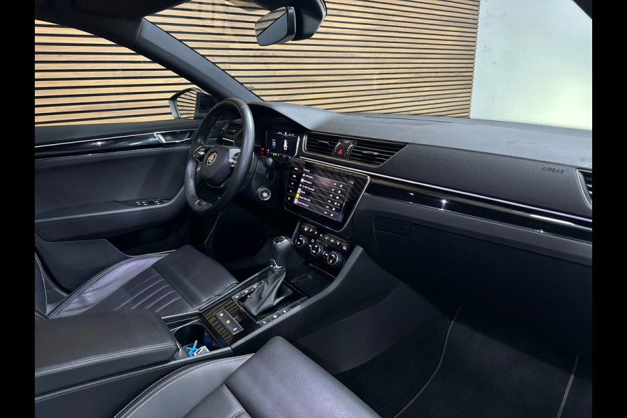 Škoda Superb Combi 1.4 TSI iV Laurin & Klement | Panoramadak | Carplay | Verwarmbare/Ventilatie stoelen | 360° Camera | Leder| ACC