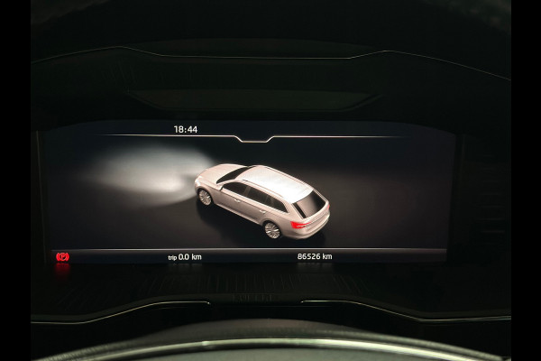 Škoda Superb Combi 1.4 TSI iV Laurin & Klement | Panoramadak | Carplay | Verwarmbare/Ventilatie stoelen | 360° Camera | Leder| ACC