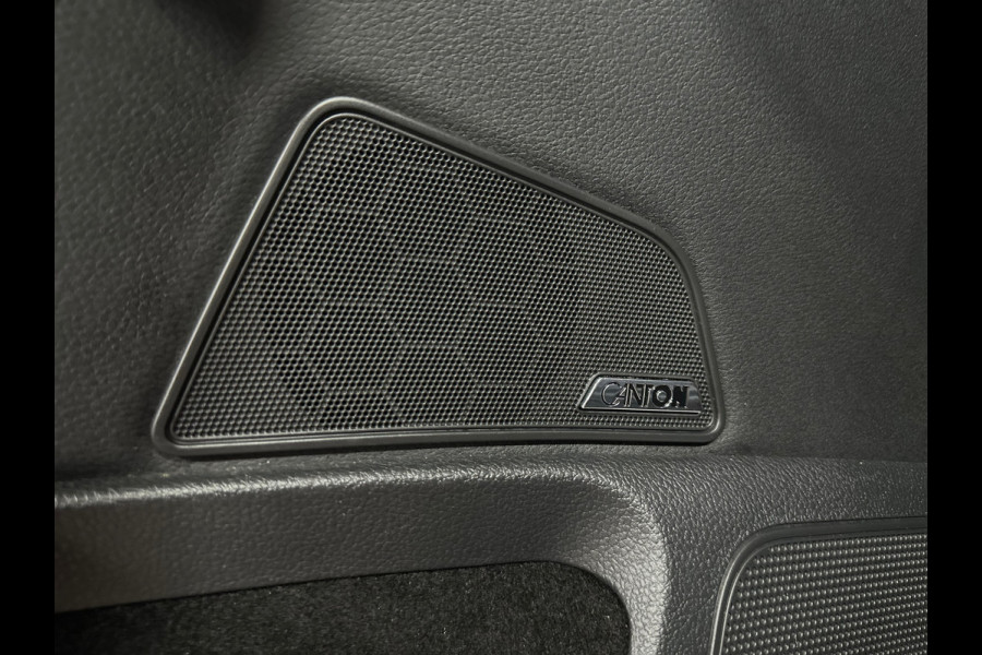 Škoda Superb Combi 1.4 TSI iV Laurin & Klement | Panoramadak | Carplay | Verwarmbare/Ventilatie stoelen | 360° Camera | Leder| ACC