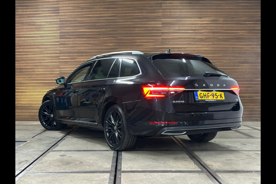 Škoda Superb Combi 1.4 TSI iV Laurin & Klement | Panoramadak | Carplay | Verwarmbare/Ventilatie stoelen | 360° Camera | Leder| ACC