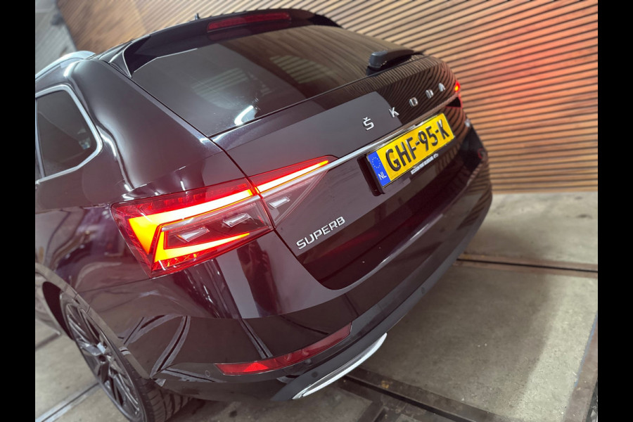 Škoda Superb Combi 1.4 TSI iV Laurin & Klement | Panoramadak | Carplay | Verwarmbare/Ventilatie stoelen | 360° Camera | Leder| ACC
