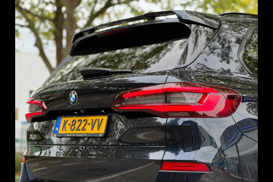 BMW X5 XDrive45e High Executive NLauto 100% Dealer ond. Drive Pilot Mpakket 400 PK Pano Luchtvering Headup