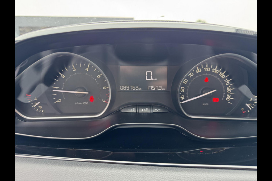 Peugeot 208 1.2 PureTech Active Navi|D-riem vv in 2024|Airco|Cruise|N.A.P|APK tot 09-2027